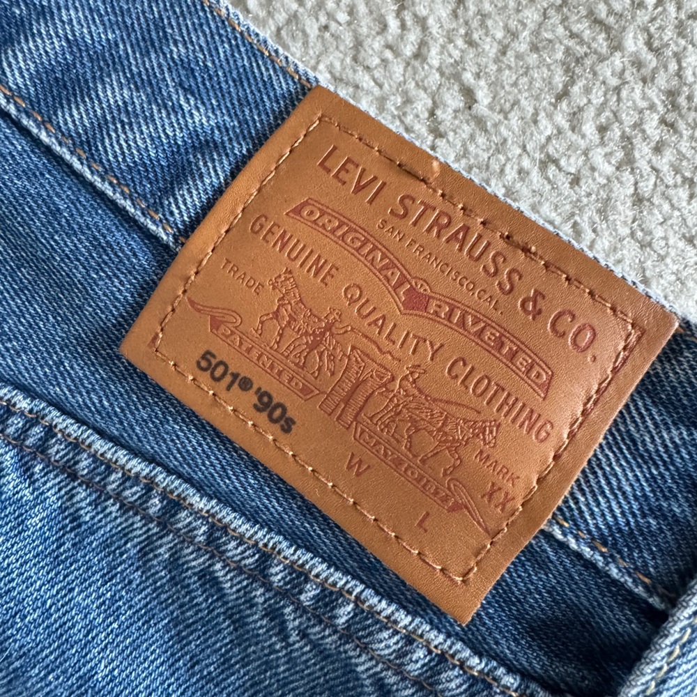 Levi’s 90’s 501 baggy jeans - perfect condition!